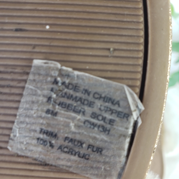 Michael Kors Carter Faux-Fur Slippers - Picture 6 of 7